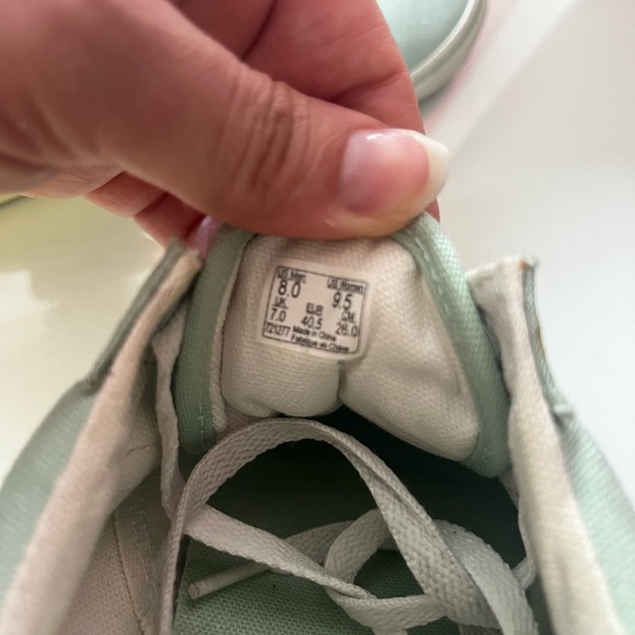Vintage Mint Vans Canvas Old Skool M 8.0 W 9.5 - Picture 3 of 3